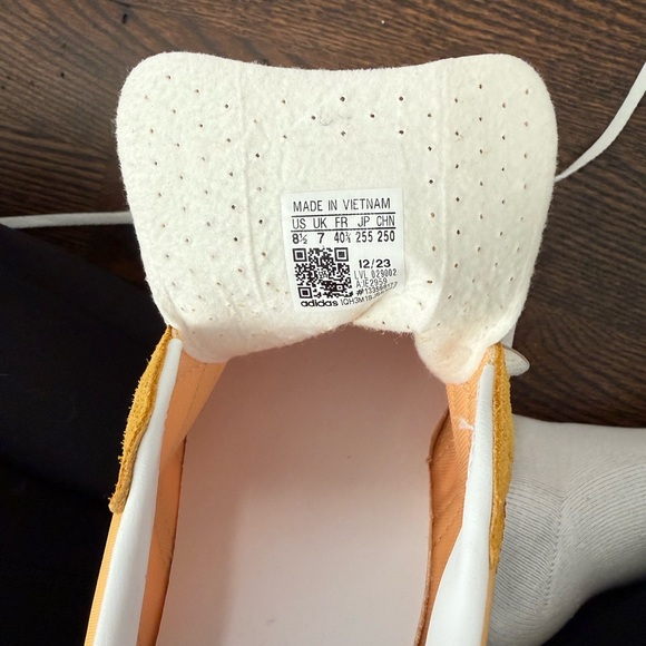 Gazelle Indoor Sneaker in Yellow - Picture 4 of 4